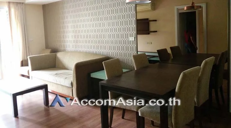 unit 2 Bedrooms  Condominium For Sale in Phaholyothin, Bangkok  near BTS Ari (AA17845)
