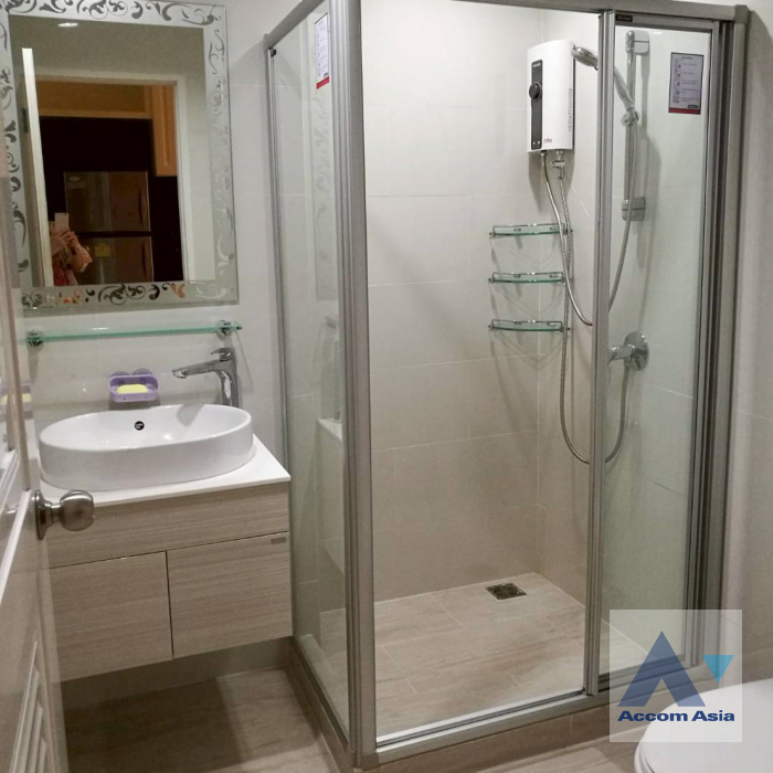 10  3 br Townhouse For Rent in Sathorn ,Bangkok BRT Nararam 3 - BTS Chong Nonsi at Baan Klang Krung Sathorn Narathiwas AA17883