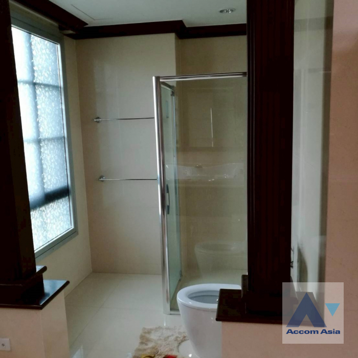 11  3 br Townhouse For Rent in Sathorn ,Bangkok BRT Nararam 3 - BTS Chong Nonsi at Baan Klang Krung Sathorn Narathiwas AA17883