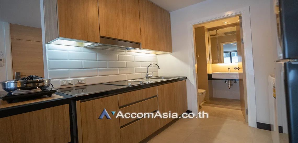unit 2 Bedrooms  Apartment For Rent in Sukhumvit, Bangkok  near BTS Phrom Phong (AA17967)