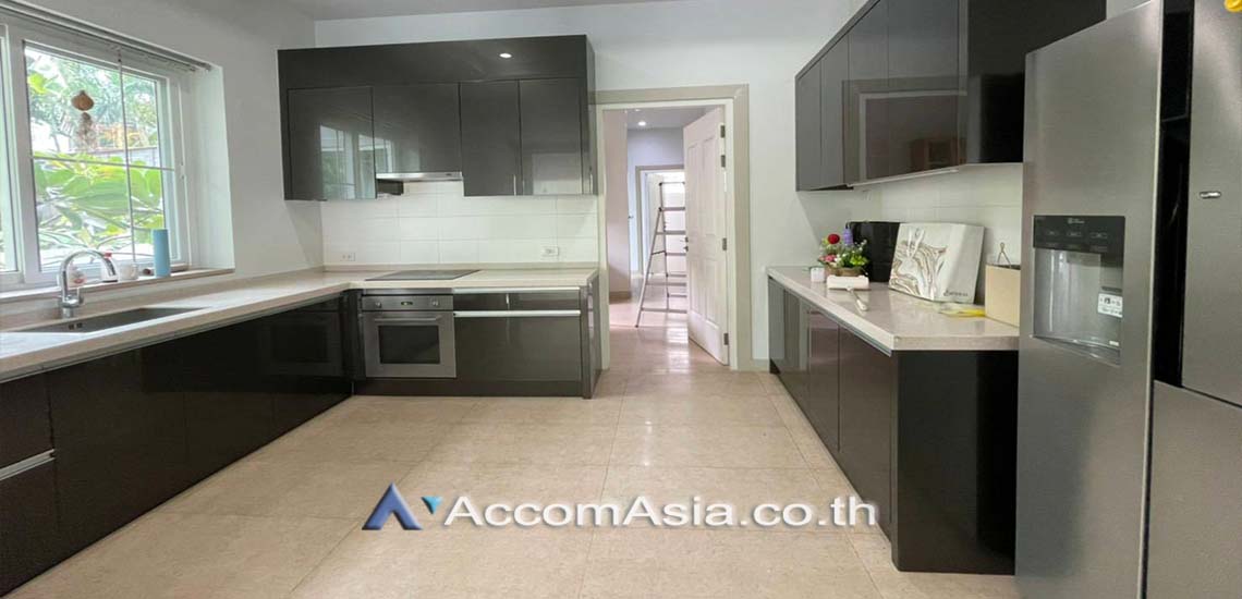 13  4 br House For Rent in Sukhumvit ,Bangkok BTS Phra khanong - BTS Ekkamai AA17973