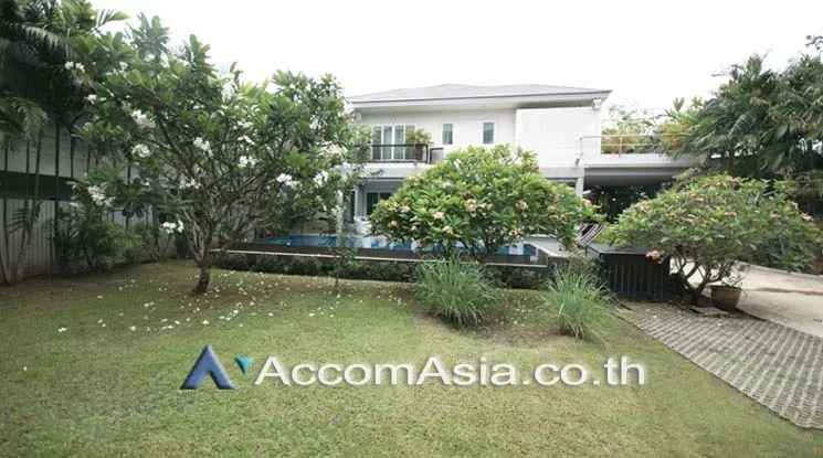 22  4 br House For Rent in Sukhumvit ,Bangkok BTS Phra khanong - BTS Ekkamai AA17973