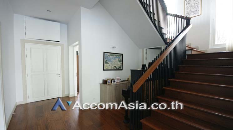 18  4 br House For Rent in Sukhumvit ,Bangkok BTS Phra khanong - BTS Ekkamai AA17973