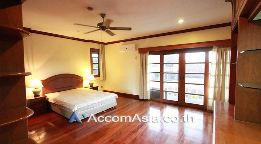 17  4 br House for rent and sale in Samutprakan ,Samutprakan  at Exclusive House in compound 50214