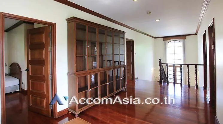 12  4 br House for rent and sale in Samutprakan ,Samutprakan  at Exclusive House in compound 50214