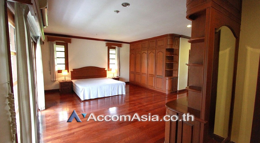 20  4 br House for rent and sale in Samutprakan ,Samutprakan  at Exclusive House in compound 50214