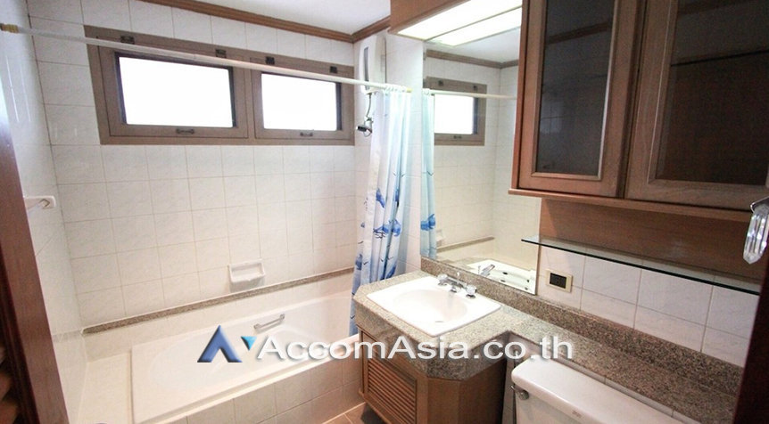 24  4 br House for rent and sale in Samutprakan ,Samutprakan  at Exclusive House in compound 50214