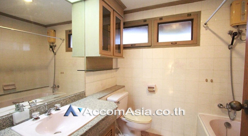 23  4 br House for rent and sale in Samutprakan ,Samutprakan  at Exclusive House in compound 50214