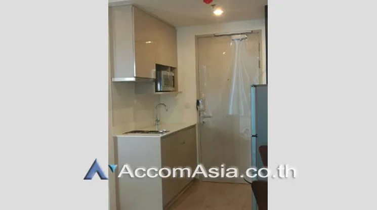 unit 1 Bedroom  Condominium For Rent in Silom, Bangkok  near MRT Sam Yan (AA18033)