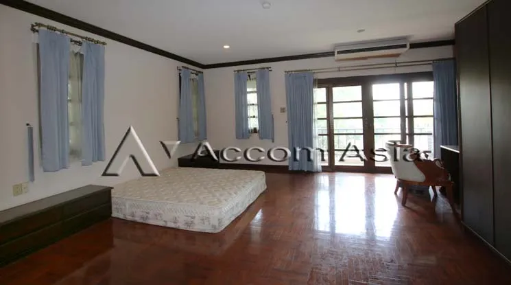 11  4 br House For Rent in Samutprakan ,Samutprakan BTS Bang Na at Lakeside Villa 1 50216