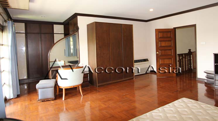 12  4 br House For Rent in Samutprakan ,Samutprakan BTS Bang Na at Lakeside Villa 1 50216