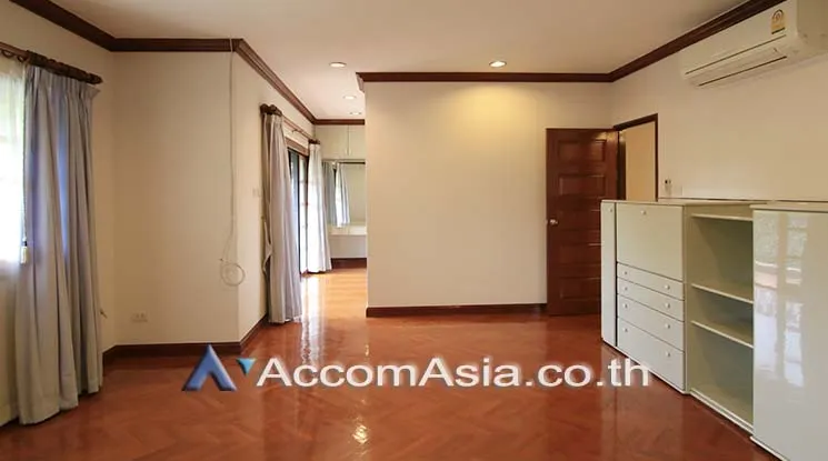 11  5 br House For Rent in Samutprakan ,Samutprakan BTS Bang Na at Lakeside Villa 1 50231