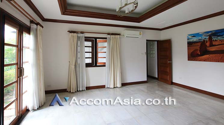 8  5 br House For Rent in Samutprakan ,Samutprakan BTS Bang Na at Lakeside Villa 1 50231