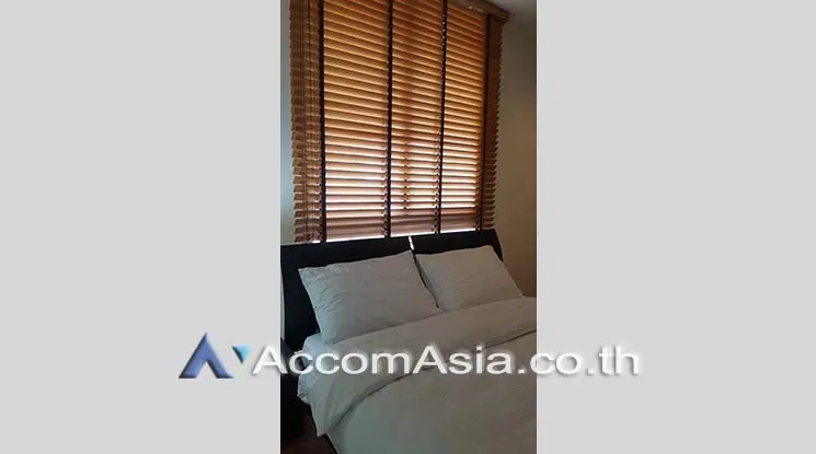 9  2 br Condominium For Rent in Silom ,Bangkok BTS Sala Daeng - MRT Silom at The Legend Saladaeng AA18219