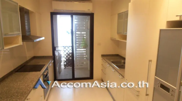 4  2 br Condominium for rent and sale in Silom ,Bangkok BTS Sala Daeng - MRT Silom at The Legend Saladaeng AA18222