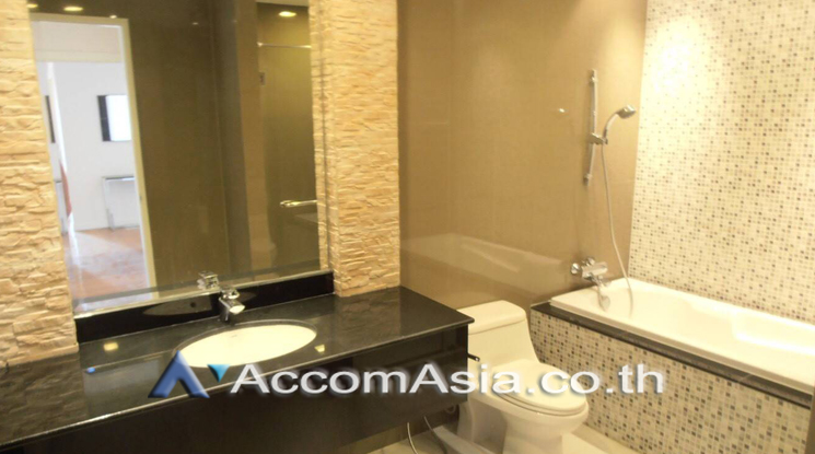 9  2 br Condominium for rent and sale in Silom ,Bangkok BTS Sala Daeng - MRT Silom at The Legend Saladaeng AA18222