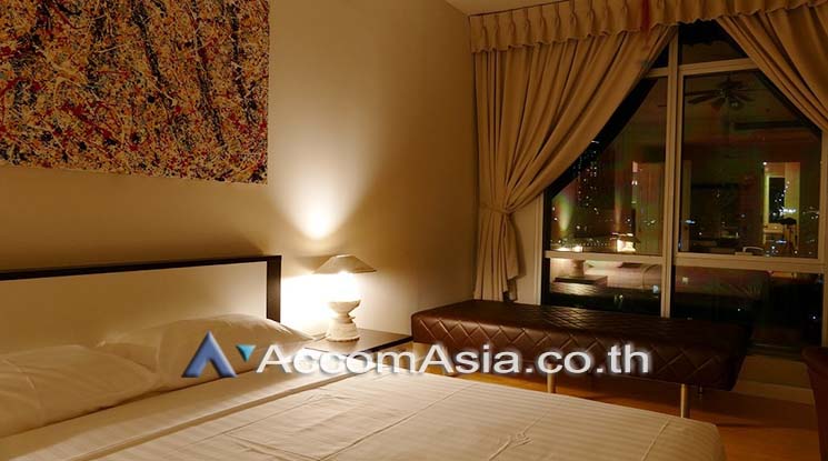 5  2 br Condominium For Sale in Charoen Nakhon ,Bangkok BTS Krung Thon Buri at Baan Sathorn Chaophraya AA18275