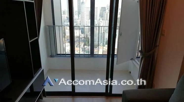 unit 1 Bedroom  Condominium For Rent in Silom, Bangkok  near MRT Sam Yan (AA18343)