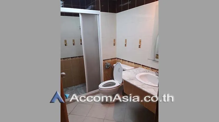 unit 3 Bedrooms  Condominium For Rent & Sale in Sukhumvit, Bangkok  near BTS Phrom Phong (AA18349)