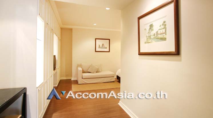7  2 br Apartment For Rent in Silom ,Bangkok MRT Silom - BTS Sala Daeng at Luxurious Colonial Style AA18378