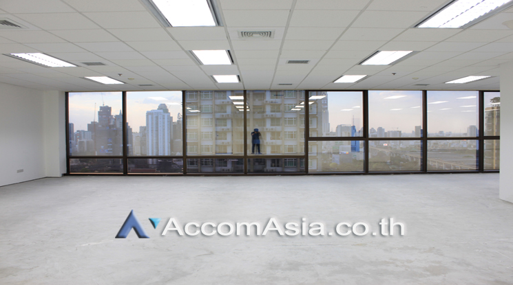  1  Office Space For Rent in Phaholyothin ,Bangkok MRT Phetchaburi at Thanapoom Tower AA18408