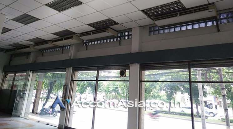 7  Shophouse For Rent in Ratchadaphisek ,Bangkok MRT Huai Khwang AA18444