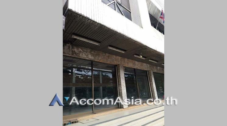 8  Shophouse For Rent in Ratchadaphisek ,Bangkok MRT Huai Khwang AA18444