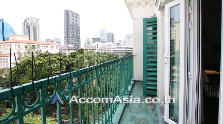  2  1 br Apartment For Rent in Silom ,Bangkok MRT Silom - BTS Sala Daeng at Luxurious Colonial Style AA18450