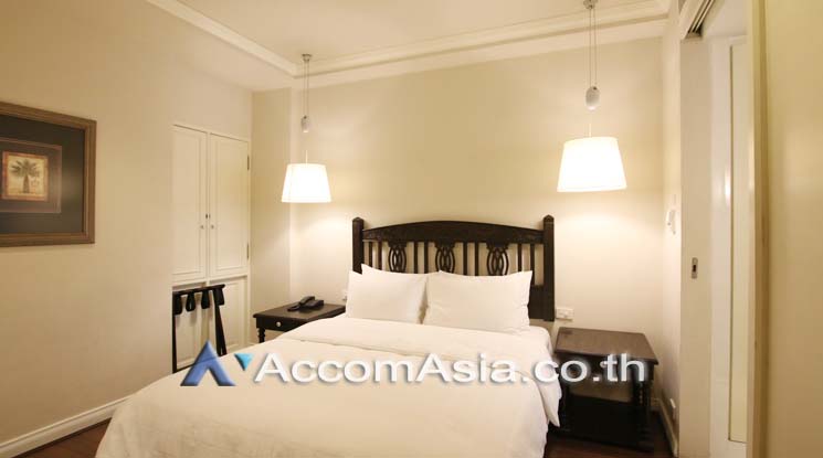 7  1 br Apartment For Rent in Silom ,Bangkok MRT Silom - BTS Sala Daeng at Luxurious Colonial Style AA18450