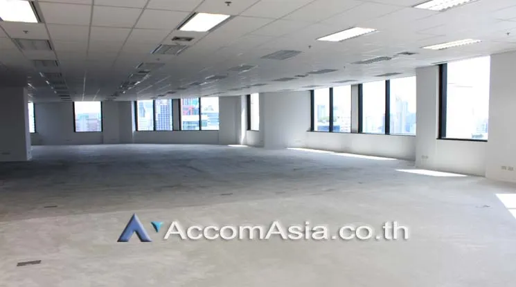  1  Office Space For Rent in Sukhumvit ,Bangkok BTS Phrom Phong at The Emporium Tower AA18518