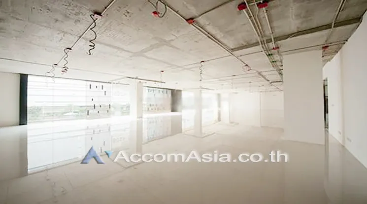  1  Retail / Showroom For Rent in Ratchadaphisek ,Bangkok MRT Ratchadaphisek AA18556