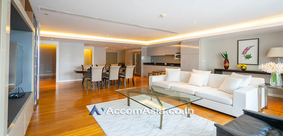 unit 3 Bedrooms  Condominium For Rent in Sukhumvit, Bangkok  near BTS Thong Lo (AA18594)