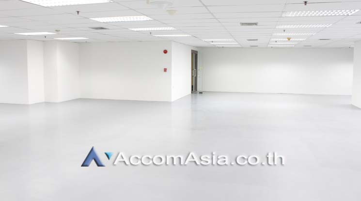 7  Office Space For Rent in Sukhumvit ,Bangkok BTS Asok - MRT Sukhumvit at Ocean Tower 1 AA18606
