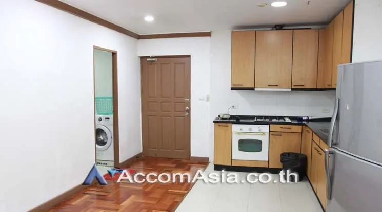 unit 2 Bedrooms  Condominium For Sale in Sukhumvit, Bangkok  near BTS Nana (AA18753)