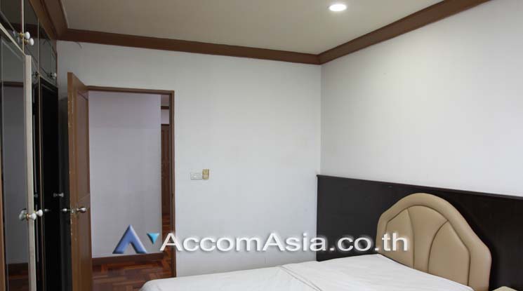 8  2 br Condominium For Sale in Sukhumvit ,Bangkok BTS Nana at Liberty Park 2 AA18753