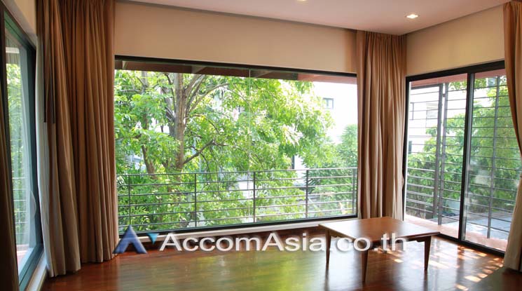 13  4 br House For Rent in Sukhumvit ,Bangkok BTS Thong Lo at A Peaceful Garden House AA18786