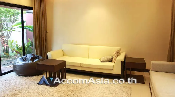 10  4 br House for rent and sale in Sukhumvit ,Bangkok BTS Thong Lo at A Peaceful Garden House AA18786
