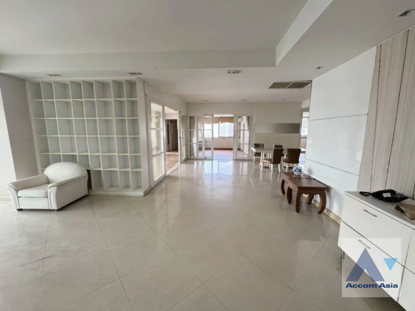 4  3 br Condominium For Rent in Sathorn ,Bangkok MRT Khlong Toei at Baan Yen Akard 21142