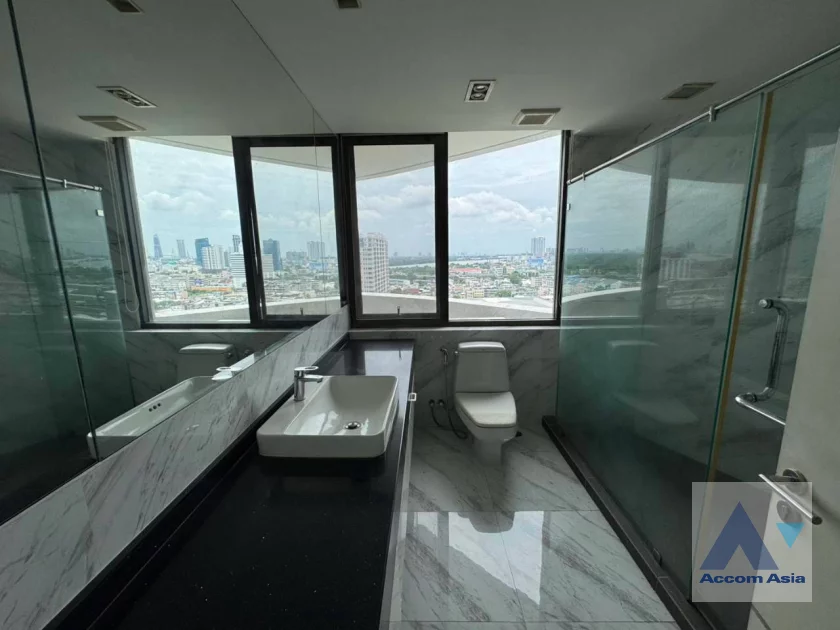 21  3 br Condominium For Rent in Sathorn ,Bangkok MRT Khlong Toei at Baan Yen Akard 21142