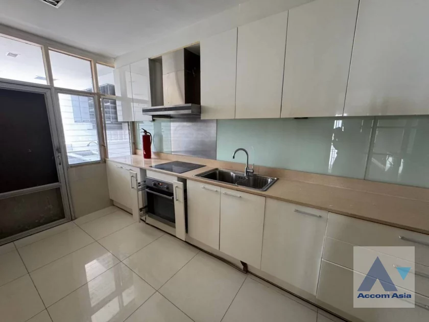 9  3 br Condominium For Rent in Sathorn ,Bangkok MRT Khlong Toei at Baan Yen Akard 21142