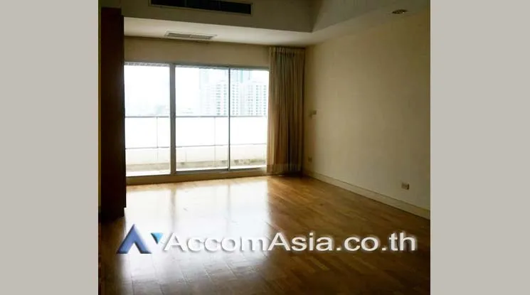 unit Studio  Condominium For Rent in Sathorn, Bangkok  near BRT Thanon Chan (AA18793)