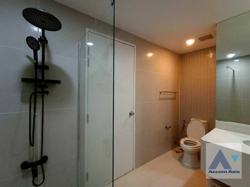 5  1 br Condominium for rent and sale in Sukhumvit ,Bangkok BTS Nana at The Trendy Sukhumvit 13 AA18802