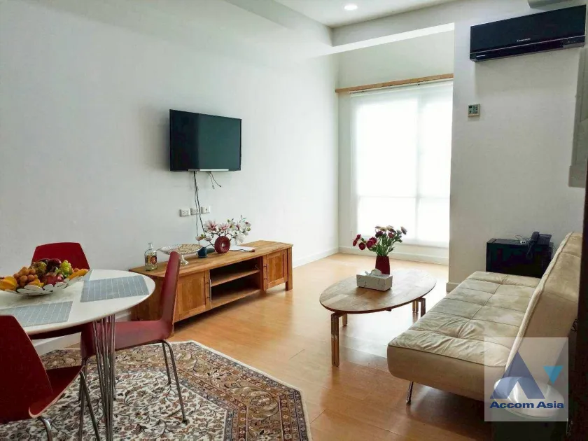 unit 1 Bedroom  Condominium For Rent & Sale in Sukhumvit, Bangkok  near BTS Nana (AA18802)