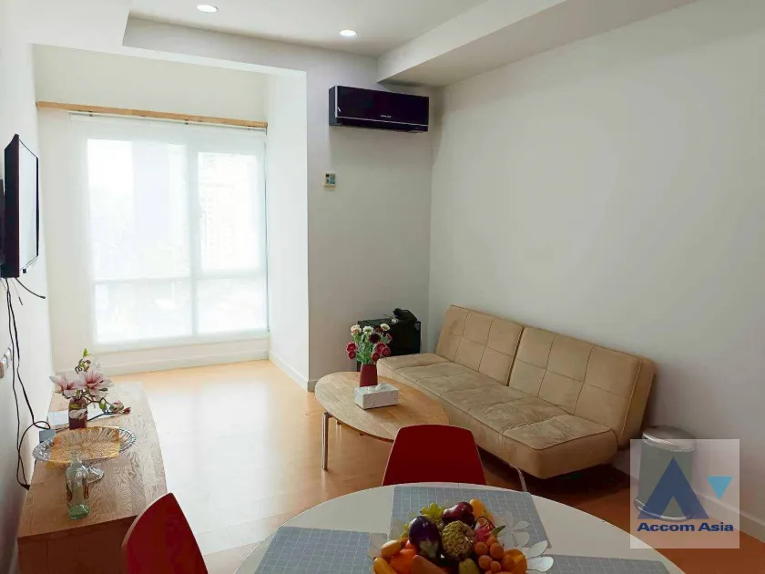 unit 1 Bedroom  Condominium For Rent & Sale in Sukhumvit, Bangkok  near BTS Nana (AA18802)