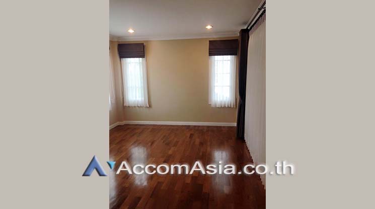 6  3 br House For Rent in Bang Na ,Bangkok BTS Bearing at Fantasia Villa 3  AA18817