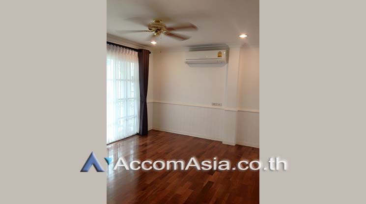 8  3 br House For Rent in Bang Na ,Bangkok BTS Bearing at Fantasia Villa 3  AA18817