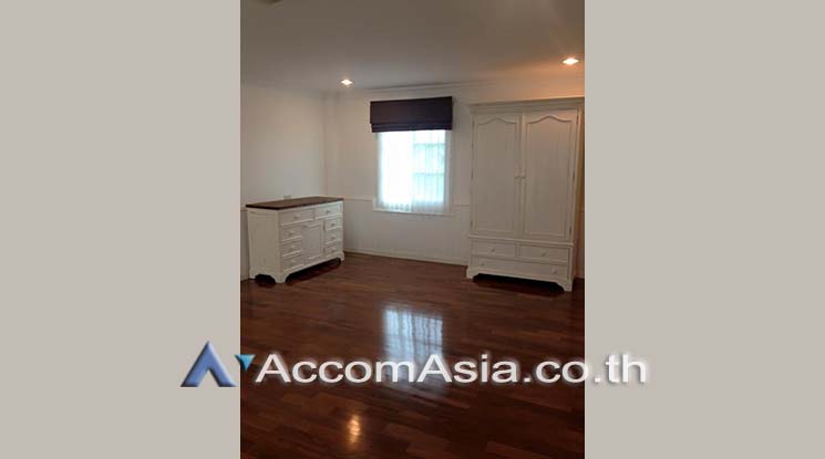 9  3 br House For Rent in Bang Na ,Bangkok BTS Bearing at Fantasia Villa 3  AA18817