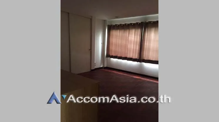 9  3 br House for rent and sale in Ploenchit ,Bangkok BTS Chitlom AA18836