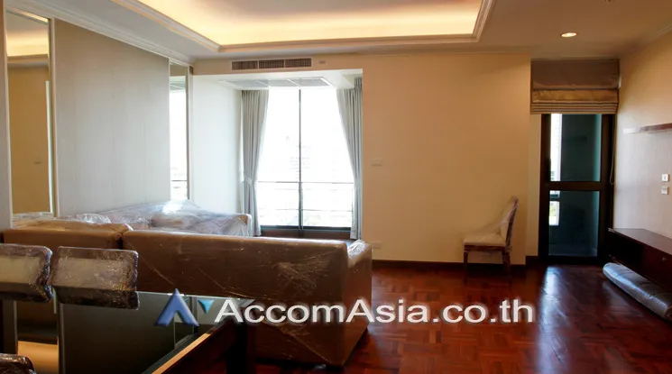 unit 2 Bedrooms  Apartment For Rent in Ploenchit, Bangkok  near BTS Ploenchit (AA18848)