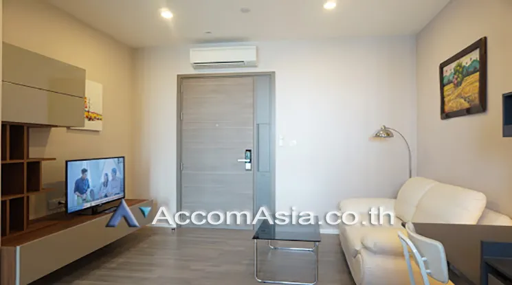  The Room Sukhumvit 69 Condominium  1 Bedroom for Rent BTS Phra khanong in Sukhumvit Bangkok